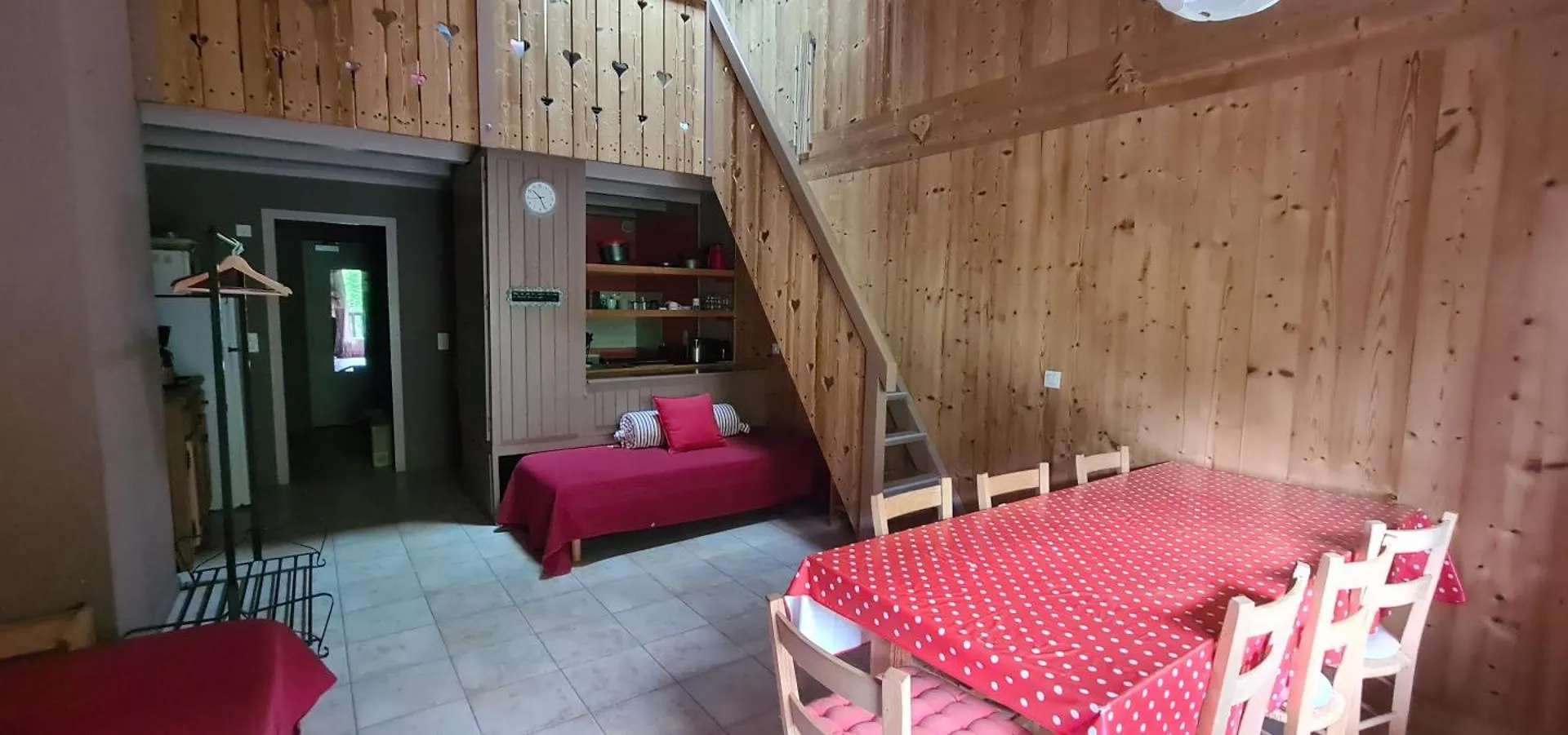 Aparthotel Hotel Et Appart'Hotel Restaurant L'Adray Longefoy