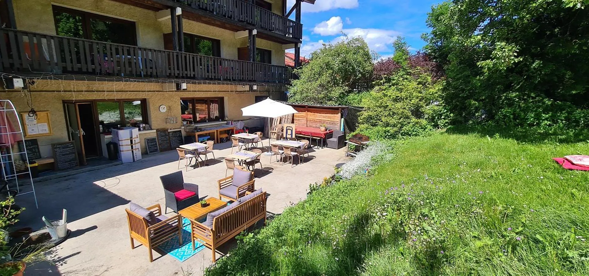 *** Aparthotel Hotel Et Appart'Hotel Restaurant L'Adray Longefoy France